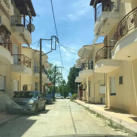 Apartmán οικογενειακό 50μ από θάλασσα Ofrínion